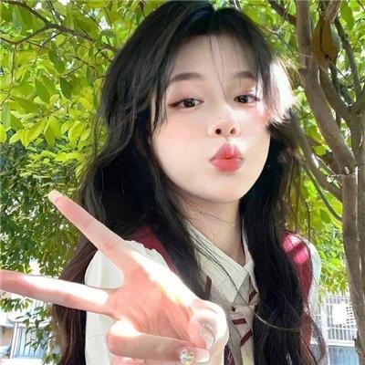 蜜丝炸弹